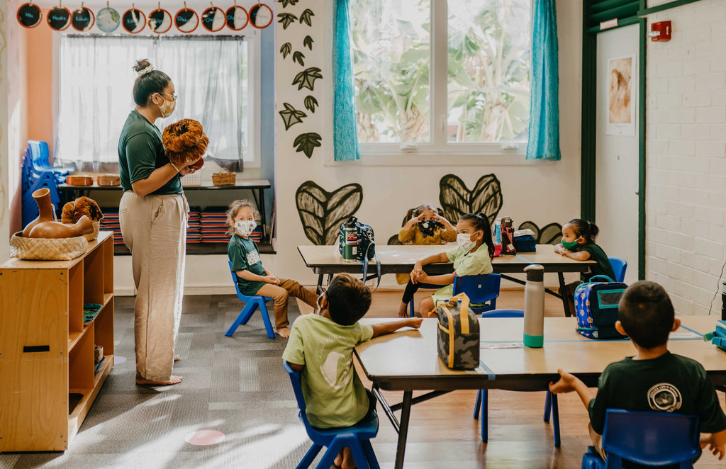 ʻAha Pūnana Leo keiki in classrom